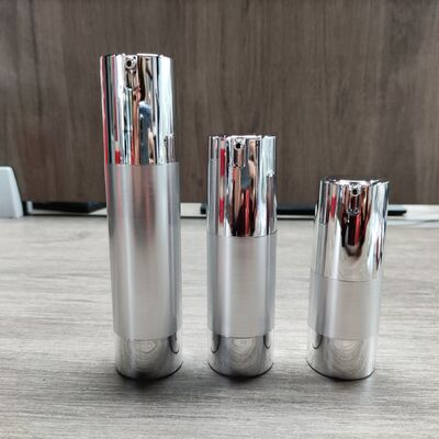 Factory Wholesale 15ml 20ml 30ml Silver Plastic Cosmetic Lotion Pump Airless Bottle for Skin Care Packaging
